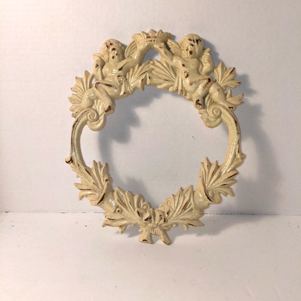 Antique Cast Iron Cherub Angel Babies Wreath